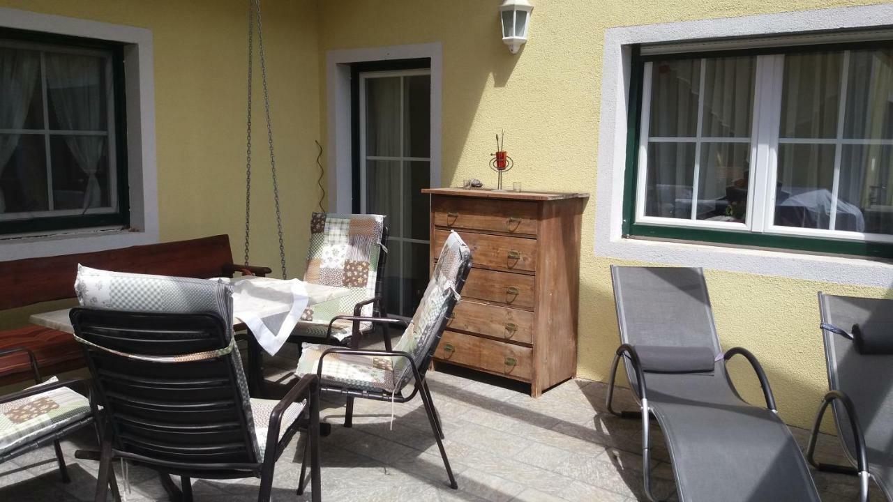 Ferienwohnung Am Bauernhof Zechner Heidi Flattach Esterno foto